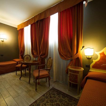 Hotel Aaron Mestre Esterno foto