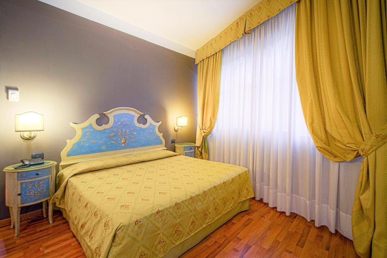 Hotel Aaron Mestre Esterno foto