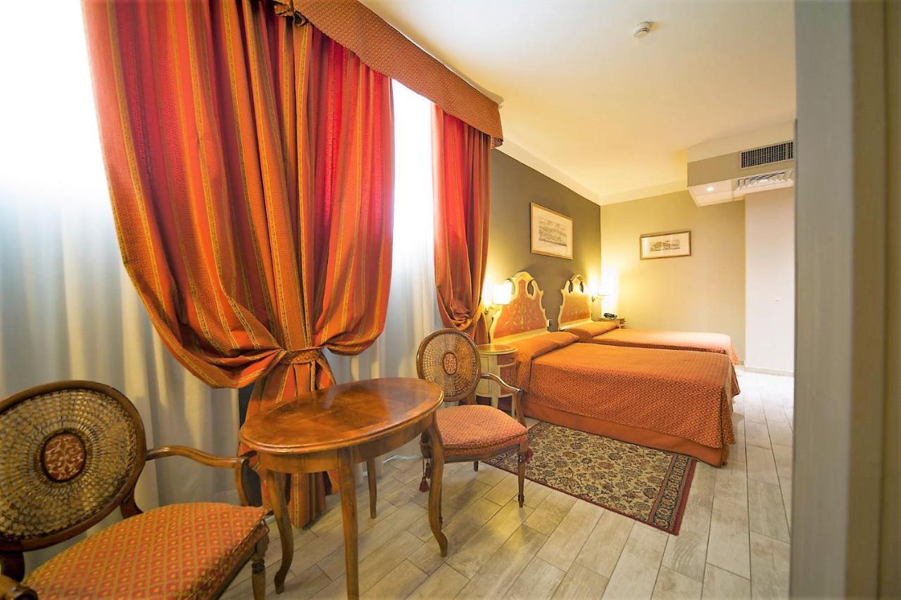 Hotel Aaron Mestre Esterno foto