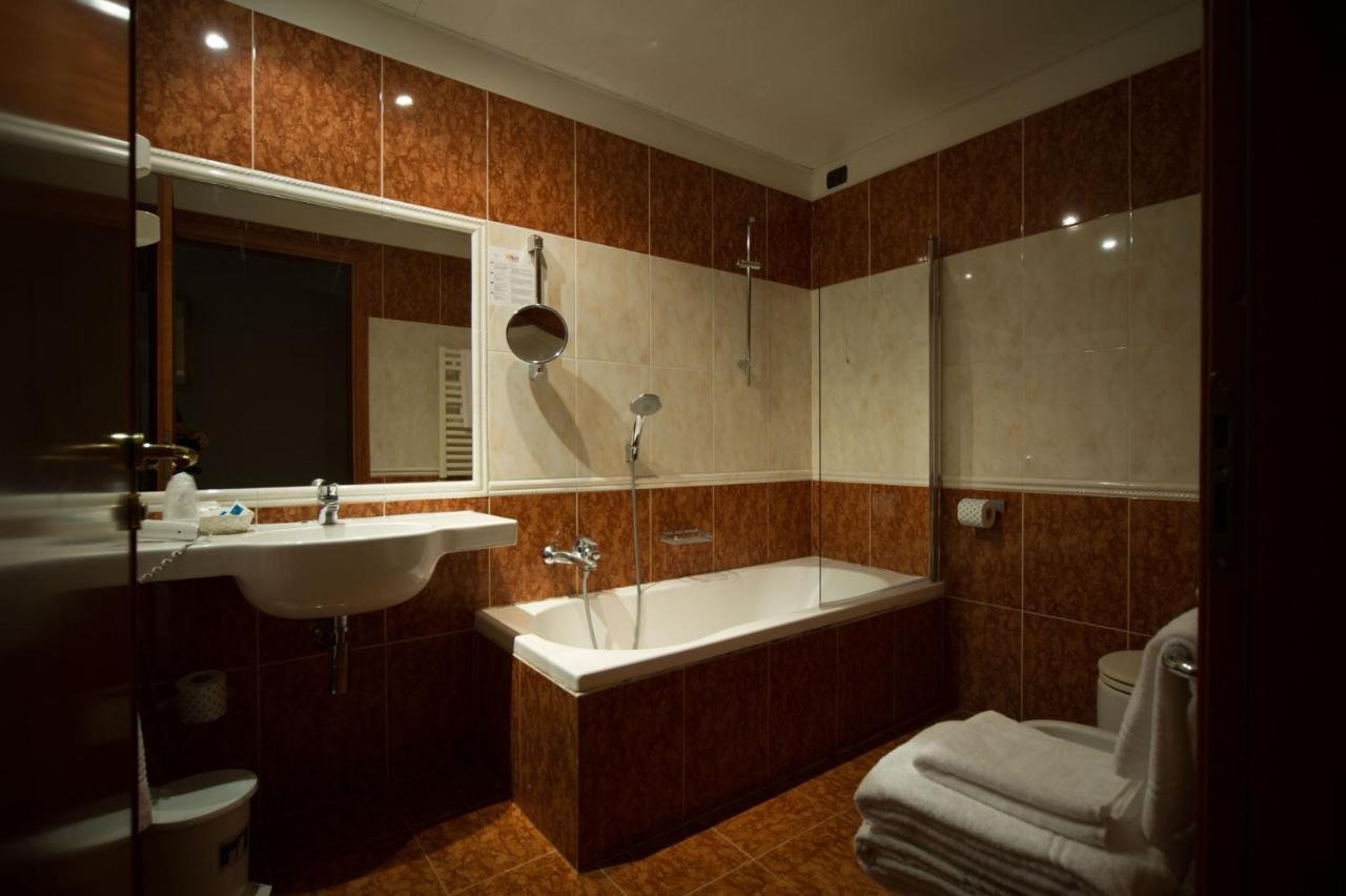 Hotel Aaron Mestre Esterno foto