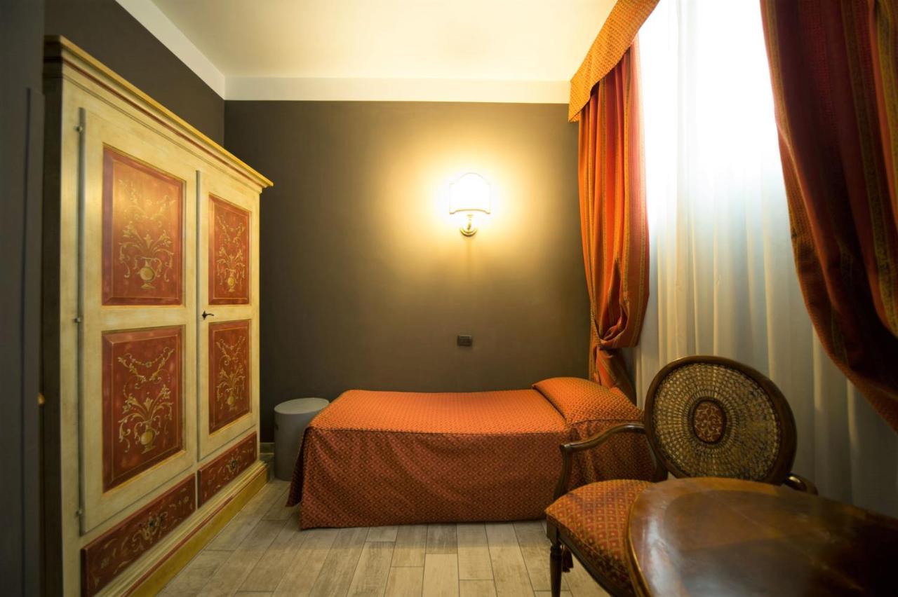 Hotel Aaron Mestre Esterno foto