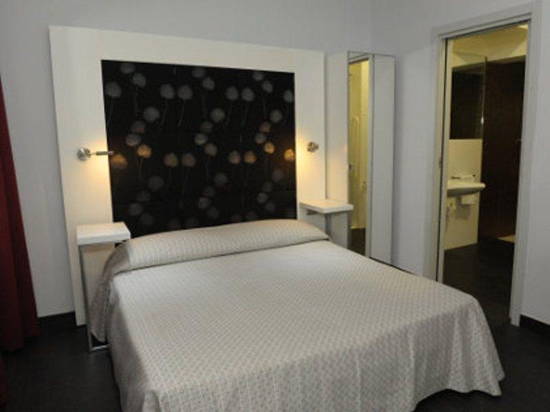 Hotel Aaron Mestre Esterno foto